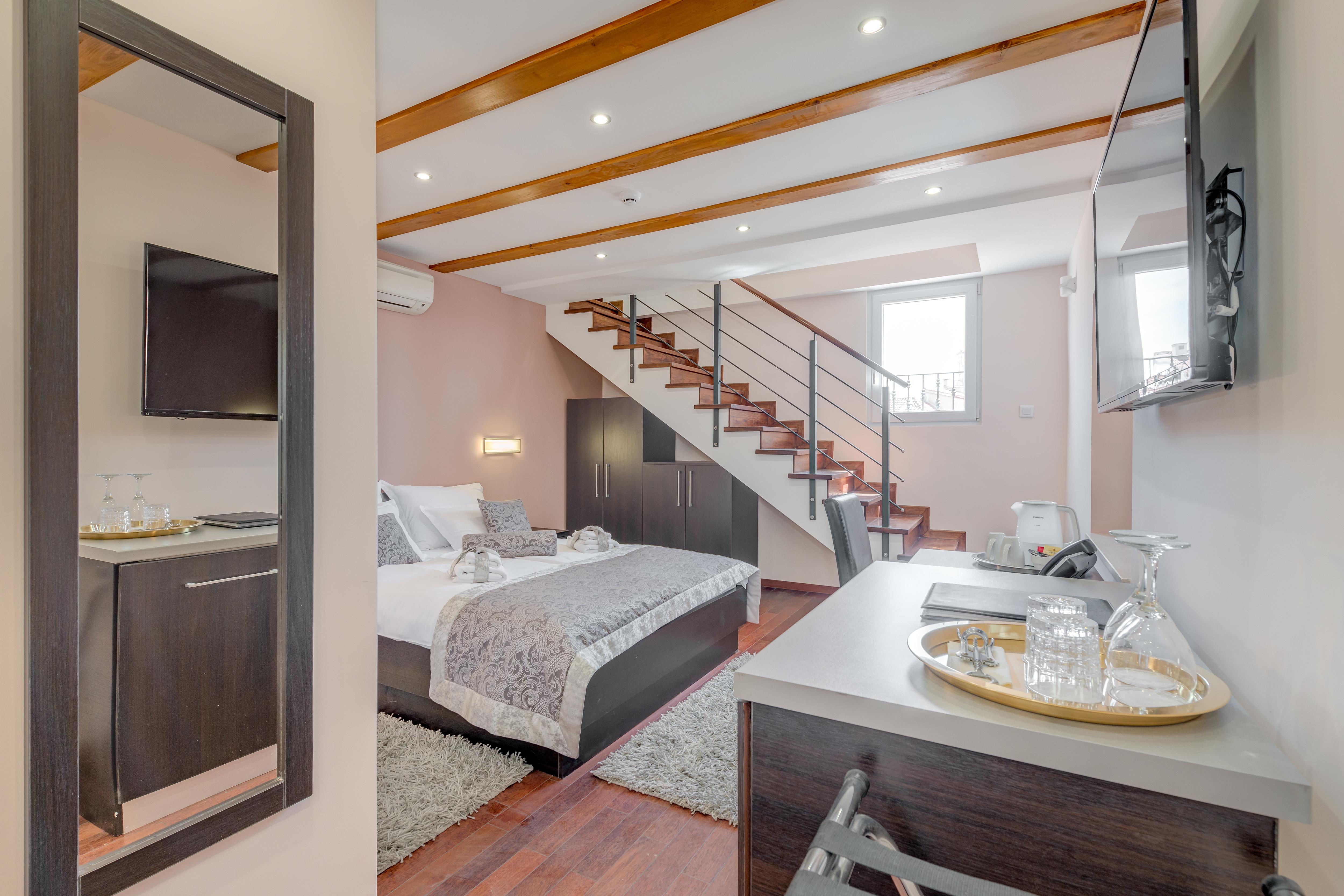 Palace Heritage - Adults Only Szálloda 4*